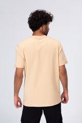 Mens Basic Half Sleeve Round Neck T-shirt With Distinctive Materials And Details