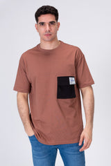 Mens Basic T-shirt With A Round Neck And A Front Pocket