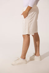 Men's High Quality Basic Linen Short With Drawstring At The Waist And Pockets