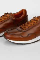 Men's Leather Shoes With An Elegant And Modern Design