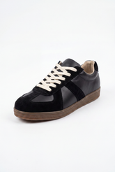 Men’s Tomato Store Retro Sneakers Contrast Panel Details Lace Up Design Gum Sole Shoes