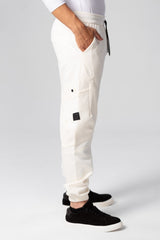 Men's Oversized Sweatpants With Drawstring In The Middle And Side Pockets