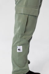 Men's Oversize Sweatpants With Side Pockets And An Elastic Band In The Middle