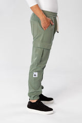 Men's Oversize Sweatpants With Side Pockets And An Elastic Band In The Middle