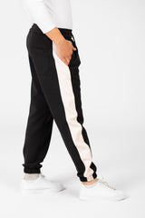 Men's Elastic Waist With Drawstring And Line From The Side Jogger Sweatpants