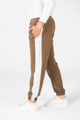 Men's Elastic Waist With Drawstring And Line From The Side Jogger Sweatpants