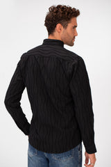 Men's Long Sleeved Striped Slim Fit Shirt In A Comfortable Practical Fit