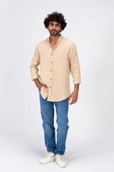 قميص رجالي أساسي بأكمام طويلة وياقة وخامة مريحة للاستخدام اليومي