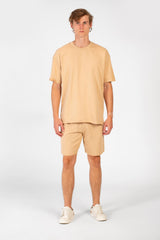 ملابس أساسية للرجال، قميص عصري مريح بأكمام قصيرة وشورت