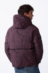 جاكيت مقاوم للماء بغطاء رأس وجيوب أمامية للرجال