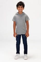 Boys Round Basic T-shirt With Short Sleeves And A Capishu In Comfortable Summer Material