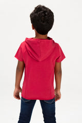 Boys Round Basic T-shirt With Short Sleeves And A Capishu In Comfortable Summer Material