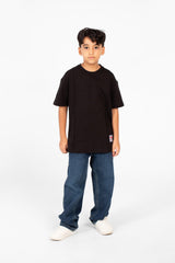 قميص بسيط عصري للصبي بياقة دائرية وأكمام قصيرة