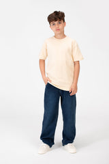 قميص بفتحة رقبة دائرية واسعة للأولاد