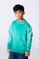 Boy's Oversized Washed Sweatshirt With A Round Neck And Long Sleeves