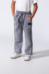 بنطال رياضي للأطفال بجيوب جانبية وخصر مطاطي