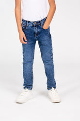 Boy's Jeans Pants With A Slim Fit And Basic Details