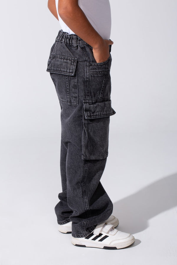 Boy's Cargo Jeans Pants With Pockets And A High Quality Modern Design