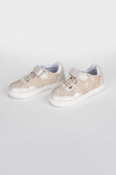 حذاء رياضي مسطح النعل من الجلد الصناعي بأسلوب فريد للبنات