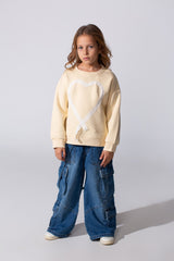 Girl's Slim Fit Round Neck Sweatshirt With A Heart Print On The Front