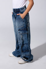 Girl's Cargo Jeans Pants With An Elastic Waistband And Modern Side Pockets