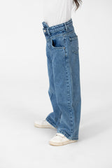 Girl's Wide Leg Jeans Pants With A Modern Side Zipper Pocket