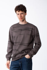 Men's Textured Waffle Knit Sweatshirt Spray Dyed Effect Crew Neckline Ribbed Cuffs And Hem Set-In Sleeves