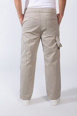 Men’s Casual Jogger-Style Elasticated Waistband Functional Side Pockets Utility-Inspired Thigh Seam Detailing Versatile Modern Look Wide leg Pants