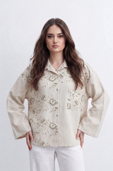 Women’s Tomato Store Garden Eyelet Blouse Floral Cutwork Embroidery Spreads Across The Front