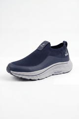 Men's Tomato Store Easy Step Slip On Sneakers Breathable Grid Texture Across The Upper Smooth Side Panels Logo Tongue Patch Pull Tab Detail Duck Shoes