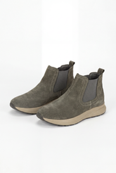 Men's Suede Hybrid Boot Flexible Elastic Side Panels Rear Pull Tab Perfect Balance Durability Contemporary Fashion Shoes
