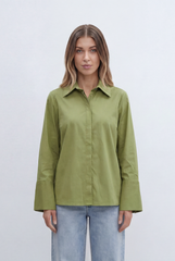 Women’s Tomato Store Blouse Clean Concealed Placket Sharp Collar Wide Cuffs