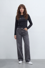 Women’s Tomato Store Fitted Long Sleeve Top Minimal Script Graphic Sleek T-Shirt