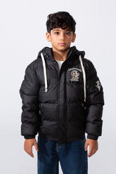 جاكيت بوفير مقاوم للماء مطبوع للأولاد بغطاء رأس وجيوب بسحاب