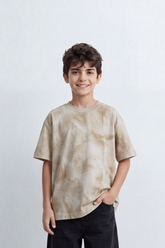 Boy's Tomato Store Dust Crest T-Shirt Cloud Wash Texture Blended With Tonal Raised Emblem Artwork Oversized