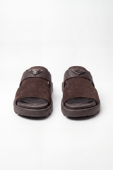 Men’s Tomato Store Heritage Buckle Slides Sandals Brushed Nap Upper Paired With Pebbled Grain Cross Strap Raised Metal Badge