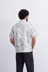 Men’s Tomato Store Abstract Print Resort Shirt Artistic Wash Pattern Box Fit Camp Collar Design