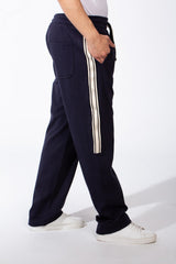 Men's Elasticated Waistband Drawstrings Multi-Stripe Side Single Back Pocket Double Needle Wide Leg Sweatpants