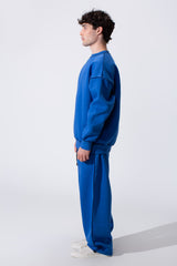 Men's Tomato Store Oversized Classic Crew Neckline Exposed Contrast Stitching Details Outfit