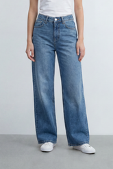 Women's Wide Leg High Rise Jeans Tomato Store Five Pocket Style With Zip Fly Closure And Washed Finish