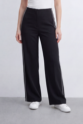 Women’s Tomato Store Sport Line Wide Pants Clean Plain Surface With Contrast Side Stripe Detail