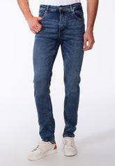 بنطلونات جينز يومية أساسية وSlim Fit للرجال