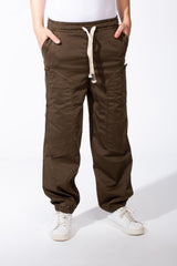 Men's Drawstring Waist Tapered Elastic Cuffs Side-Snap Detailing And Pockets Cargo Pants