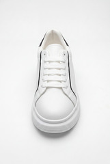 Boy's Tomato Store Contrast Piping Reinforced Heel Tab Enhanced All-Day Comfort Shoes