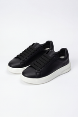 Men’s Sleek Leather Trainer Low-Top Sneakers Extra-Wide Flat Laces For Bold Modern Edge High End Fashion Shoes