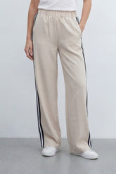 Women’s Tomato Store Side Stripe Sweatpants With Smooth Solid Surface Soft Draped Texture Contrast Side Tape