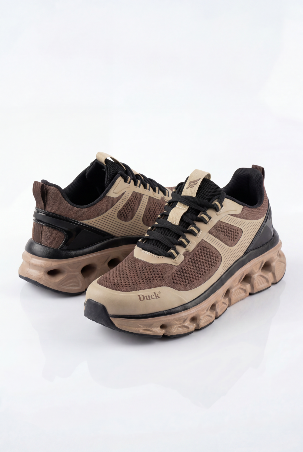 Men’s Tomato Store Sport Sneaker Breathable Lace Up Closure Chunky Air Cushion Duck Shoes