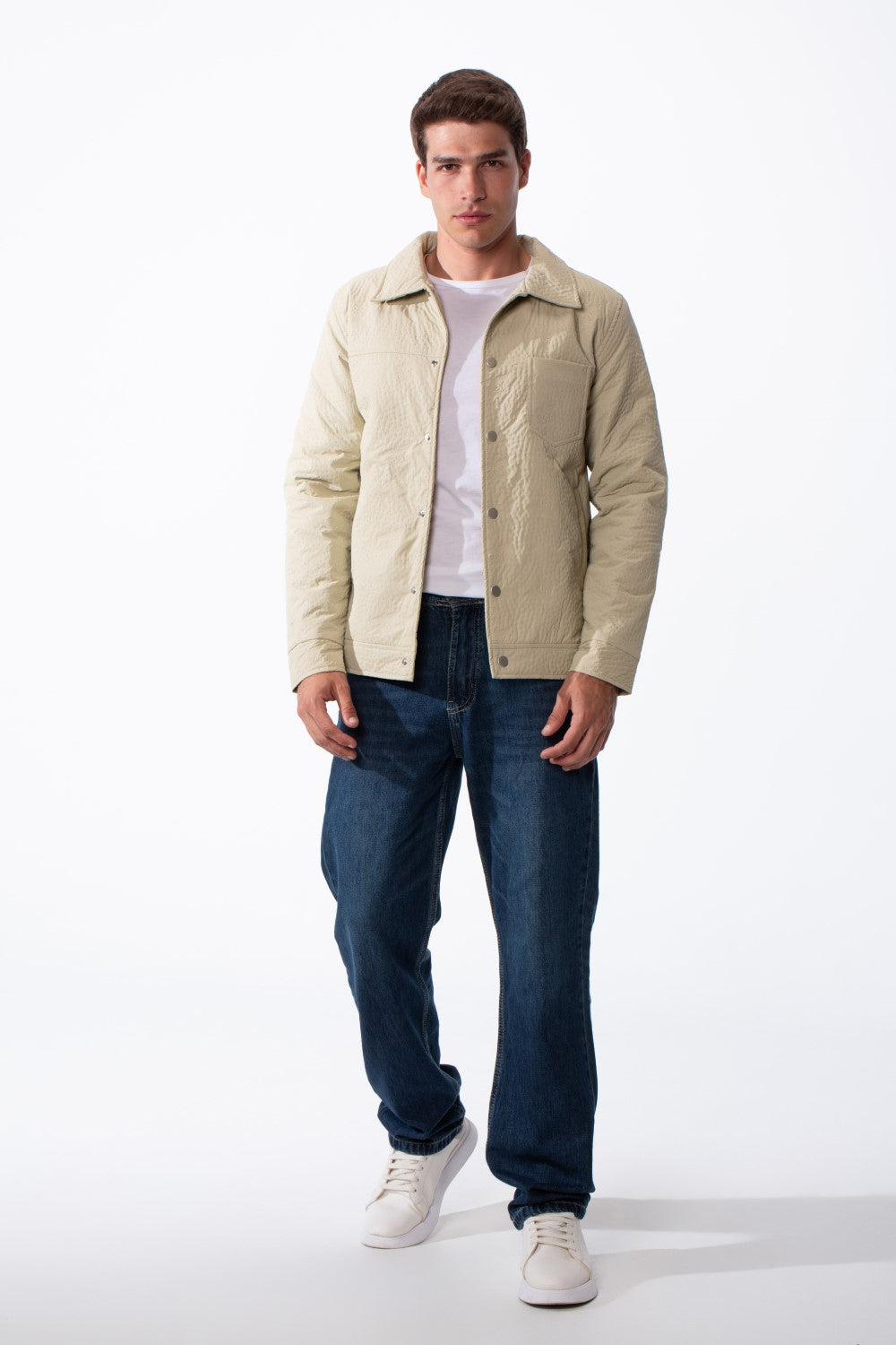 Men's Long Sleeves With Crinkled-Textured Fabric Provided Waterproof Classic Spread Neck Slim Fit Jacket