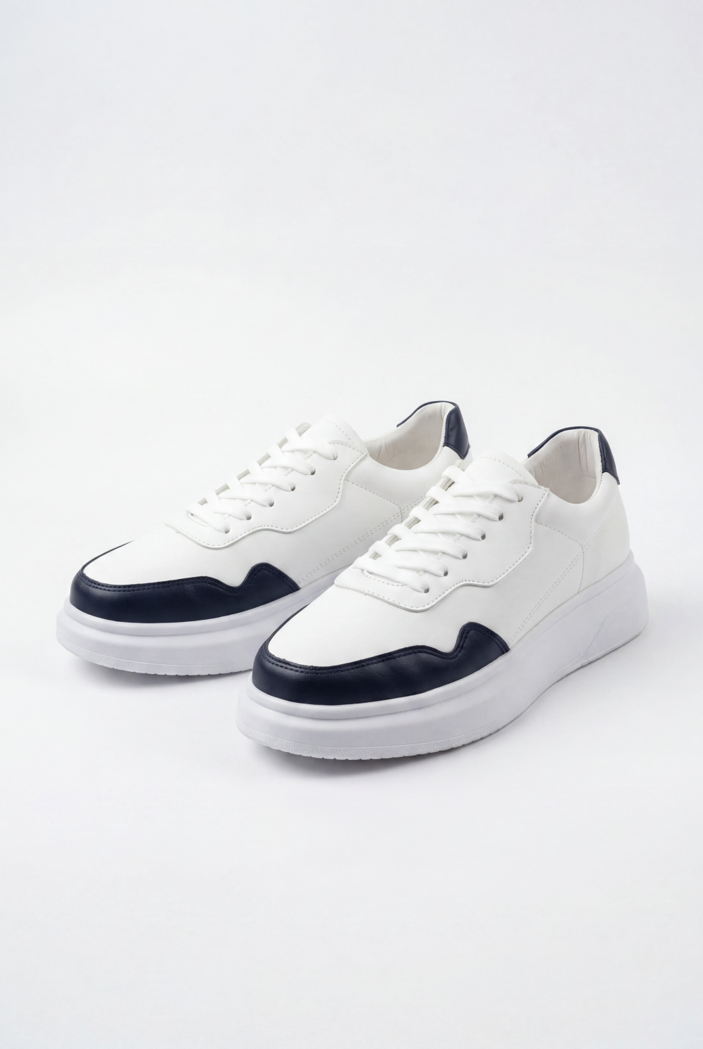 Men’s Tomato Store Casual Leather Sneaker Smooth Upper Clean Panel Shoes