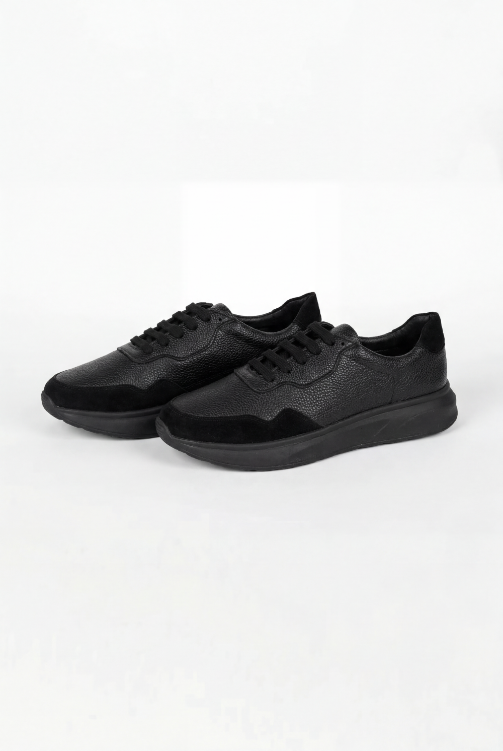 Men’s Tomato Store Casual Leather Sneaker Smooth Upper Clean Panel Shoes